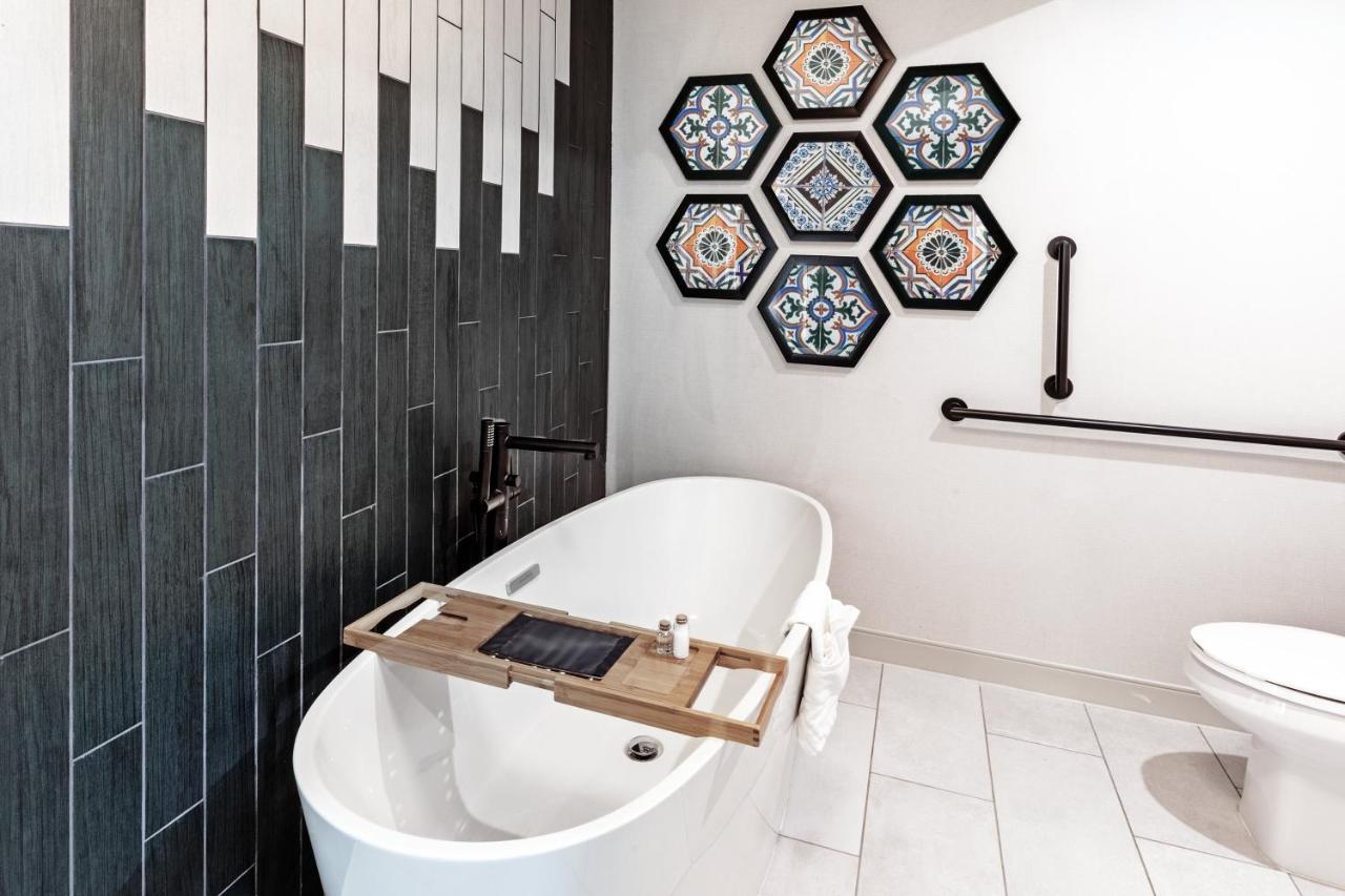 Hotel Indigo Spring - Woodlands Area By Ihg Εξωτερικό φωτογραφία